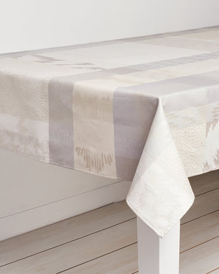 Mille Matieres Vapeur Jacquard Tablecloth