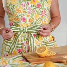 70's Flower Apron