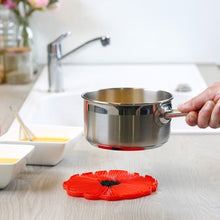 Poppy Trivet