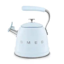 Retro Whistling Stovetop Kettle
