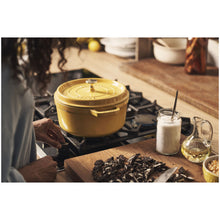 Staub Round Cocotte - 7 Quart